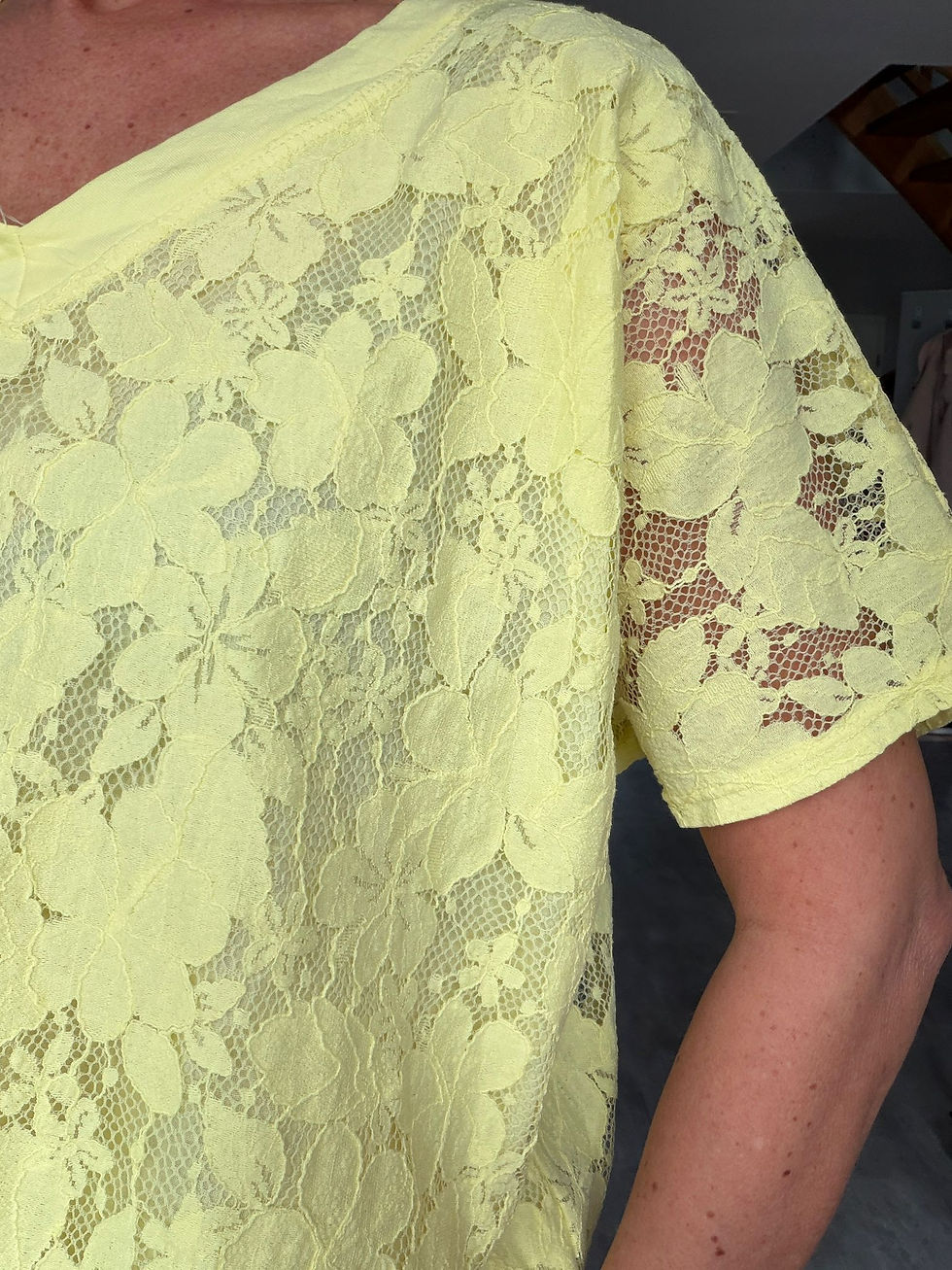 Miniaturbild: Shirt Kurzarm mit Spitze Gelb