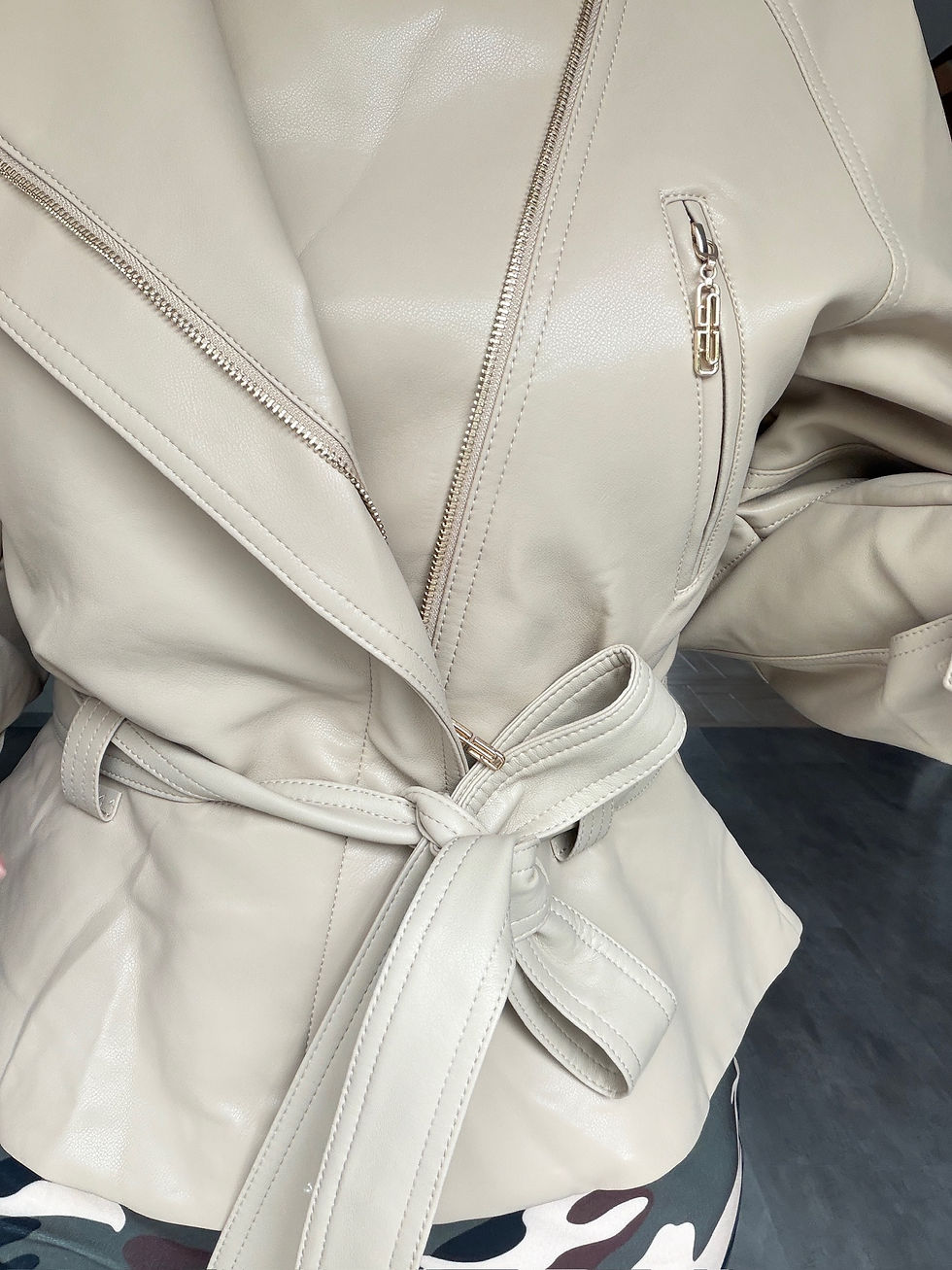 Miniaturbild: Jacke Bikerlook beige