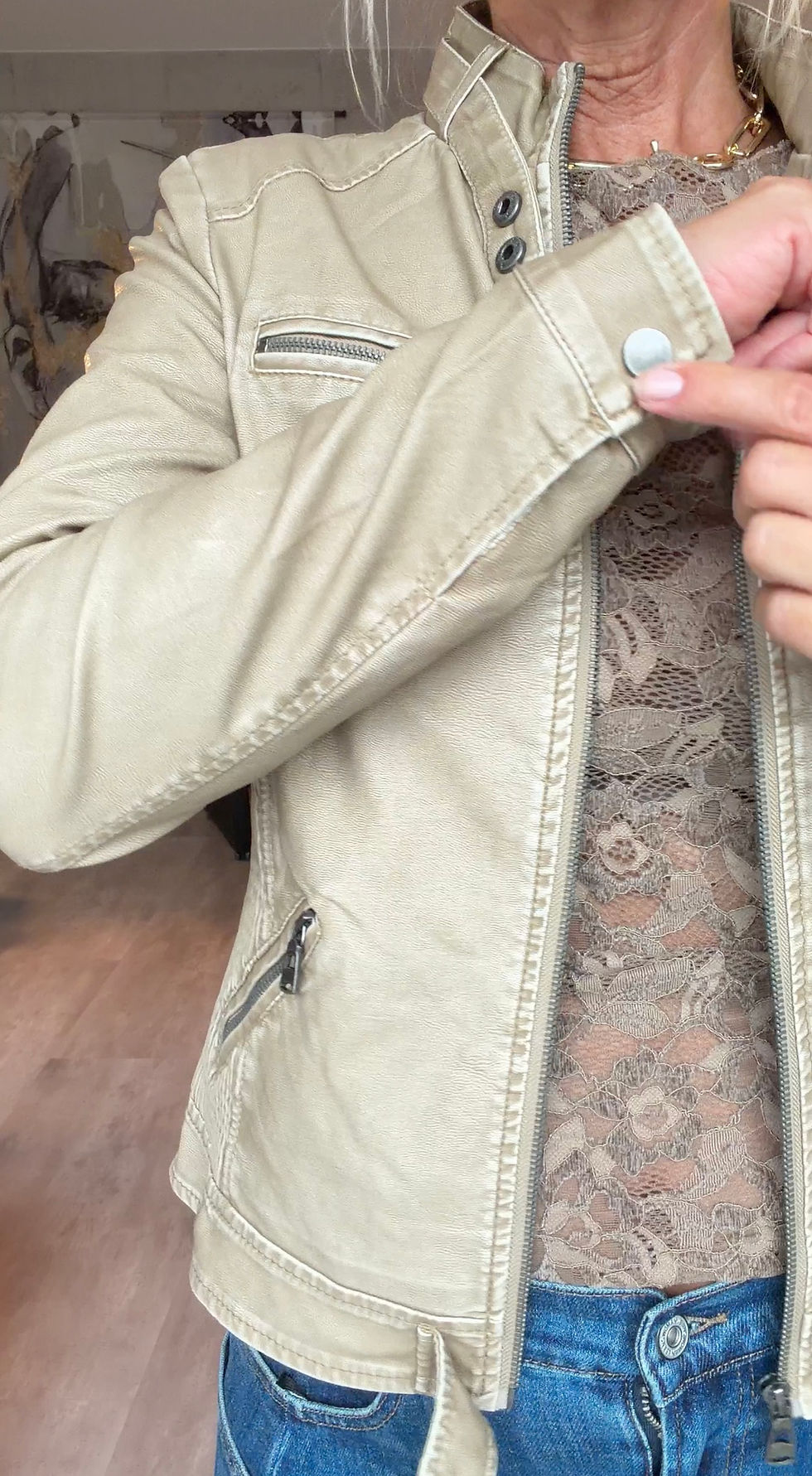 Miniaturbild: Jacke im Bikerstil Beige Lederimitat 