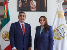 TERE JIMÉNEZ SOSTUVO UNA REUNIÓN CON SALOMÓN CÉSPEDES PEREGRINA, DIRECTOR DEL INSTITUTO NACIONAL DE MIGRACIÓN