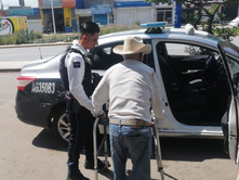 Se le olvidó como regresar a su casa...‼️POLICÍA MUNICIPAL AUXILIA A PERSONA DE LA TERCERA EDAD EXTRAVIADA