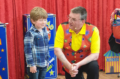Emazdad is fantastic with children