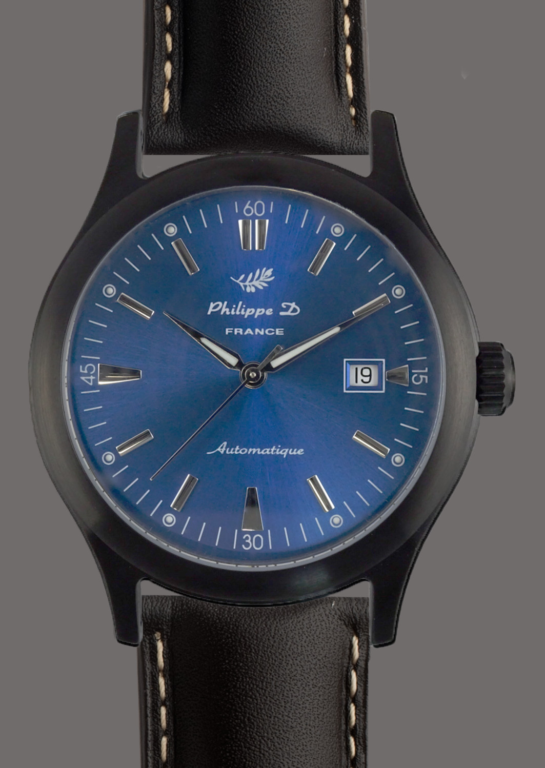 Montre automatique boîtier acier finition noire