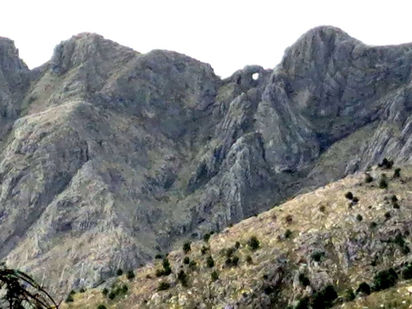 El Mirador, en Sierra de la Ventana, se cubrió de nieve