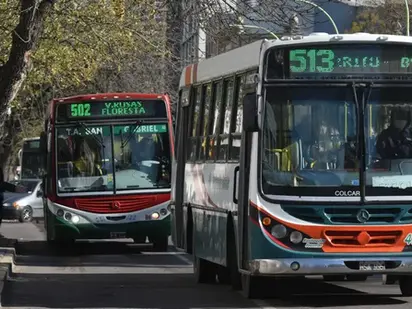 Bahía Blanca sin colectivos: UTA adhiere al paro de la CGT