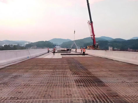 What Are Steel Fibers and How Do They Reinforce Concrete?
