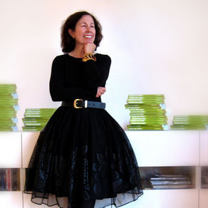 STOCKPILING STORIES THAT GRAB AN EDITOR’S EYE: A 12-STEP PLAN