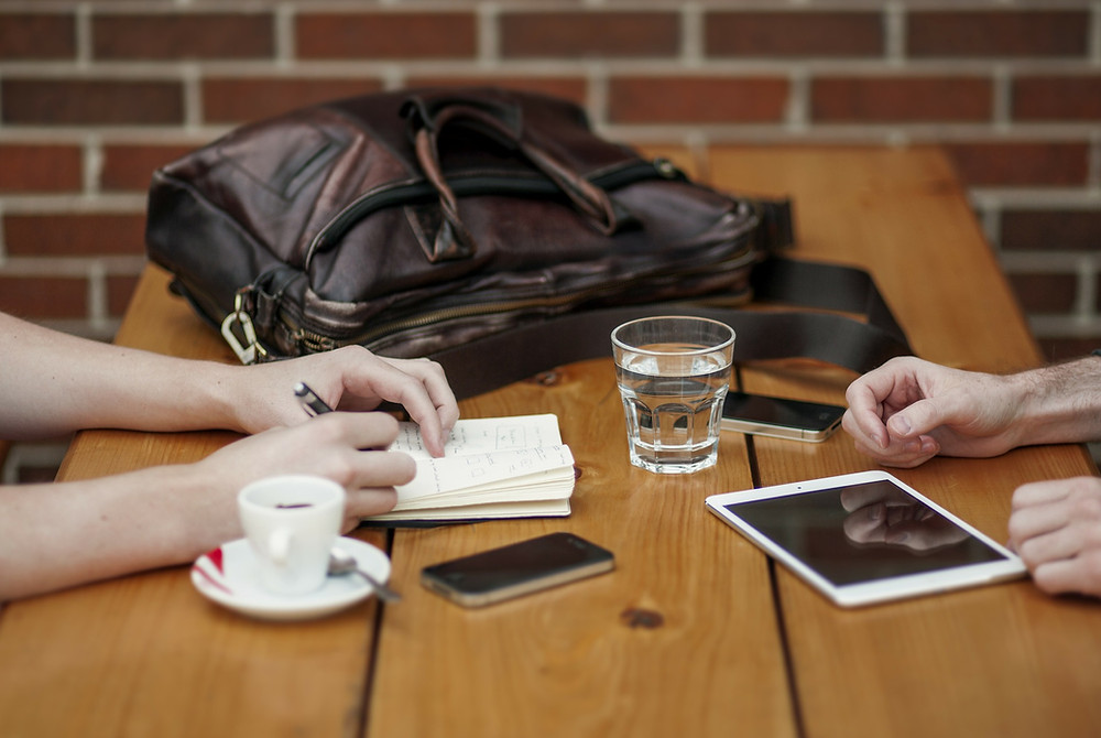 Managing a business meeting YE Associates blog