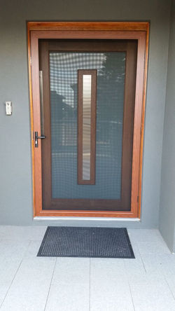 Wood grain oversized door