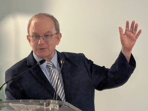 French Academics Discuss the Future of Democracy