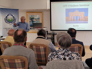 Berlin Seminar Expounds on Principles of Peace