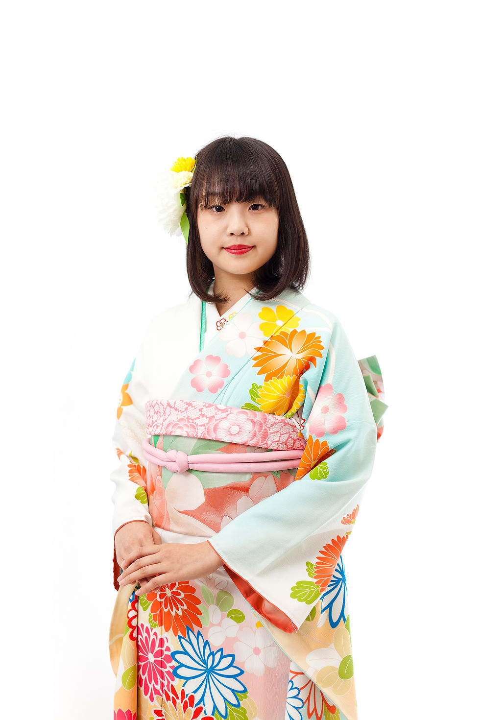 サムネイル： 白地に色とりどりぼかし　　菊模様