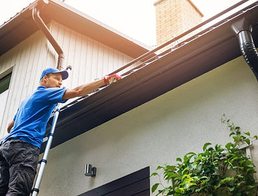 gutter-cleaning-1536x1024.jpeg