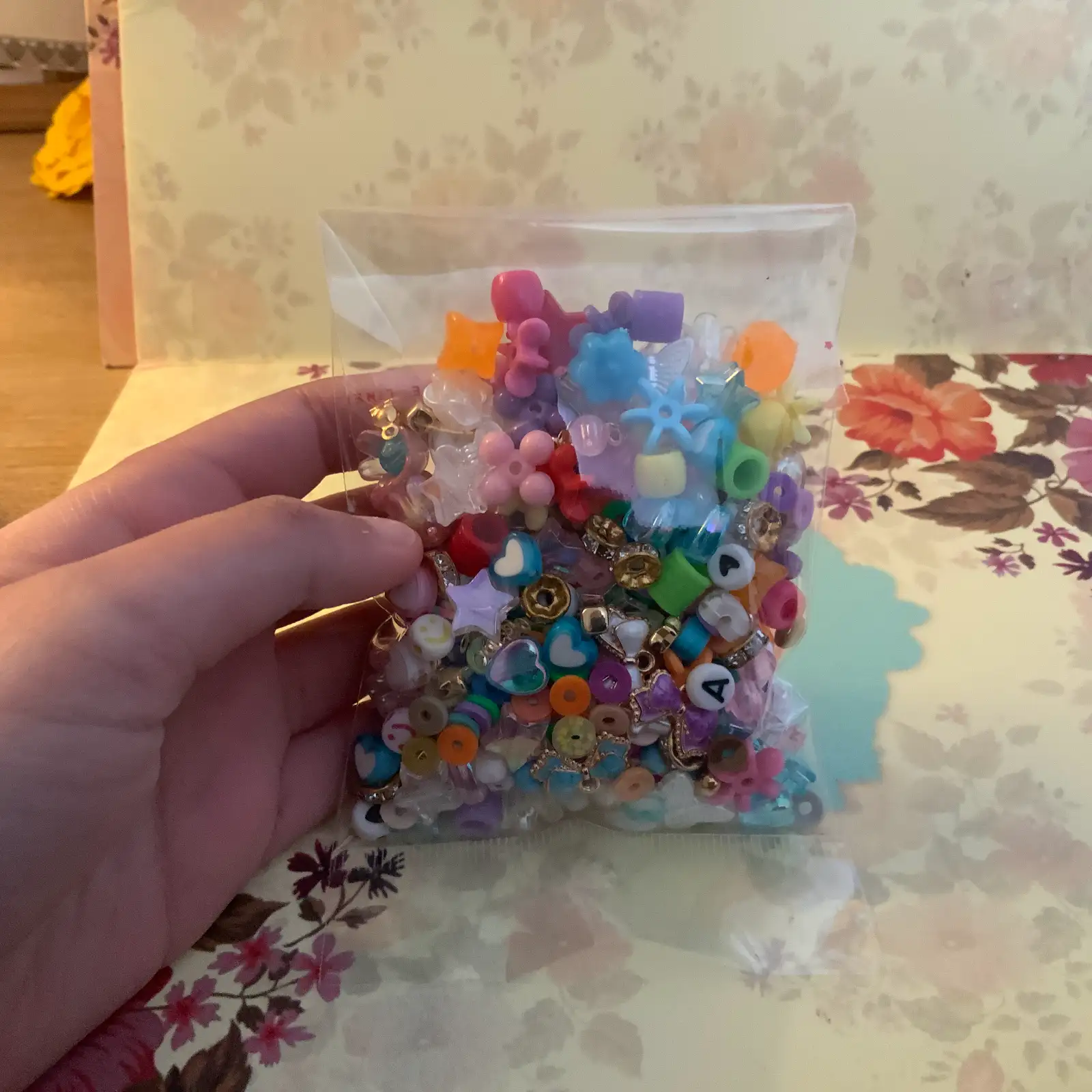 Large Bead Confetti Pack