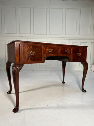 Mahogany Desk 