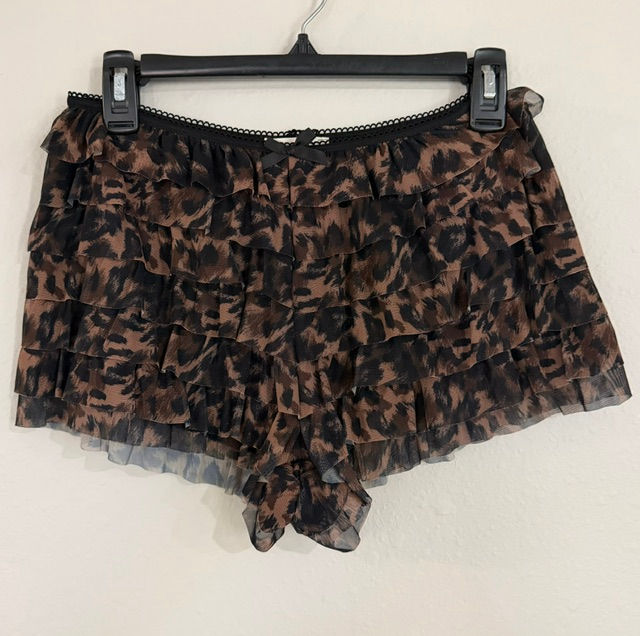 Animal Print ruffle shorts