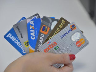 Novas regras para rotativo do cartão de crédito valem a partir desta segunda
