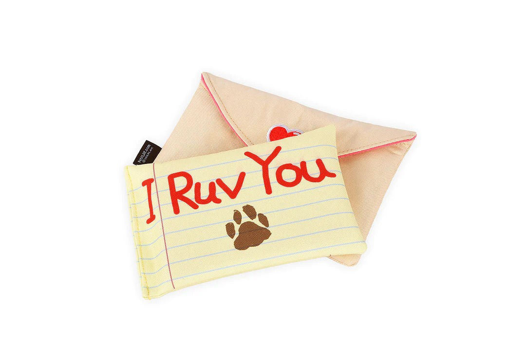 Pet PLAY Ruv Letter