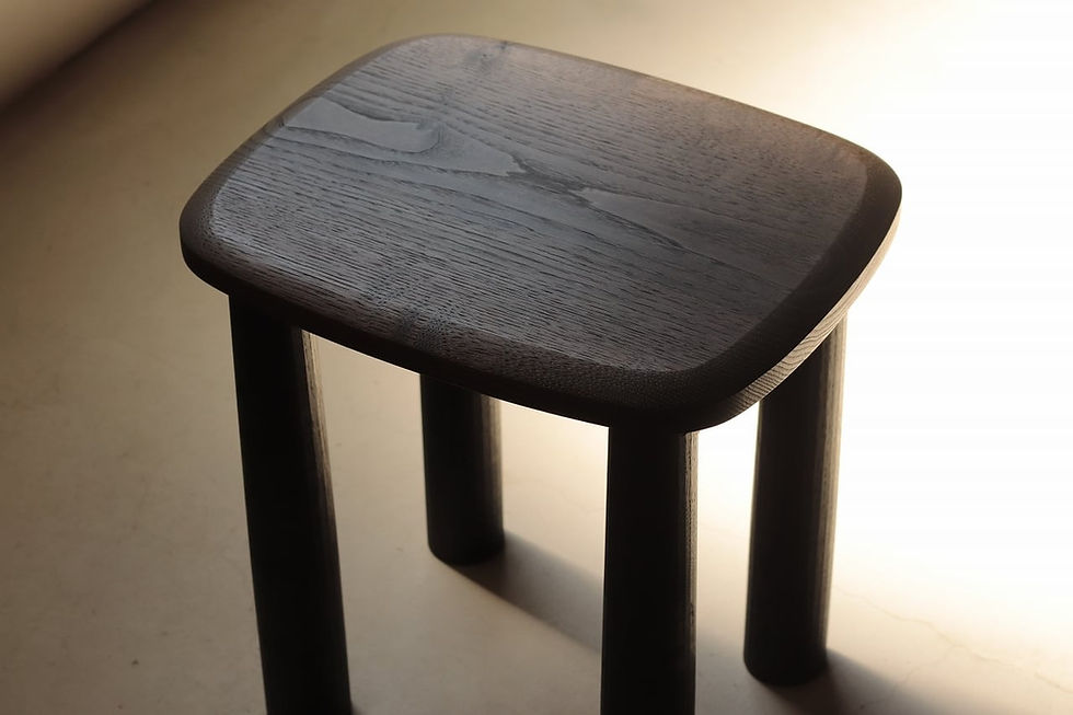 Thumbnail: elephant chair