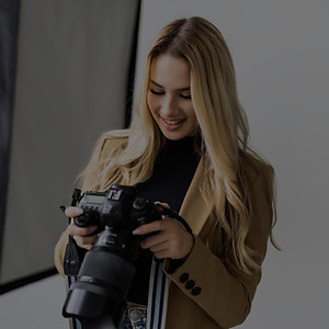 OnlyFans-Management-Agency-SheX-Model-Cr