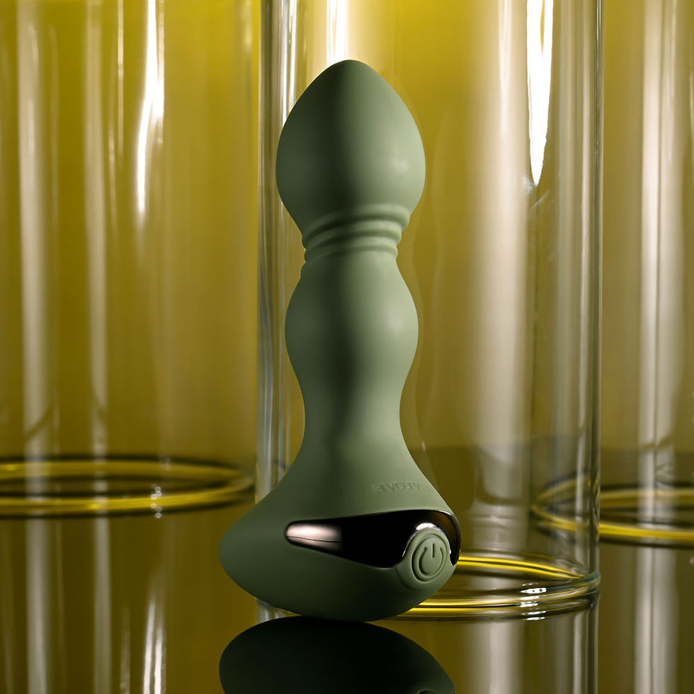 Thumbnail: Evolved LIEUTENANT - Green 12.2 cm USB Rechargeable Vibrating Butt Plug