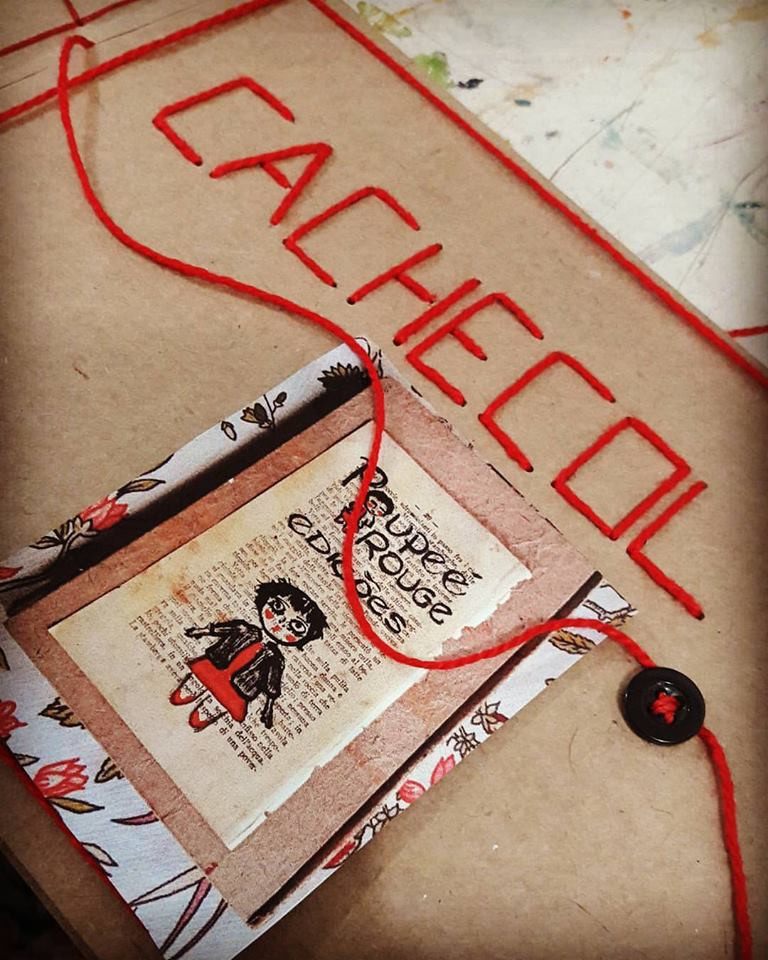 Cachecol (livro infantil bordado)