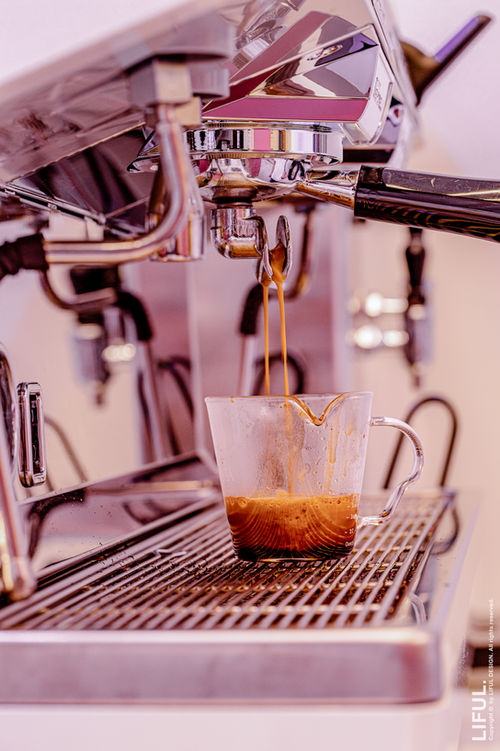 [2020.08] LIFUL - Disco coffee 16.jpg