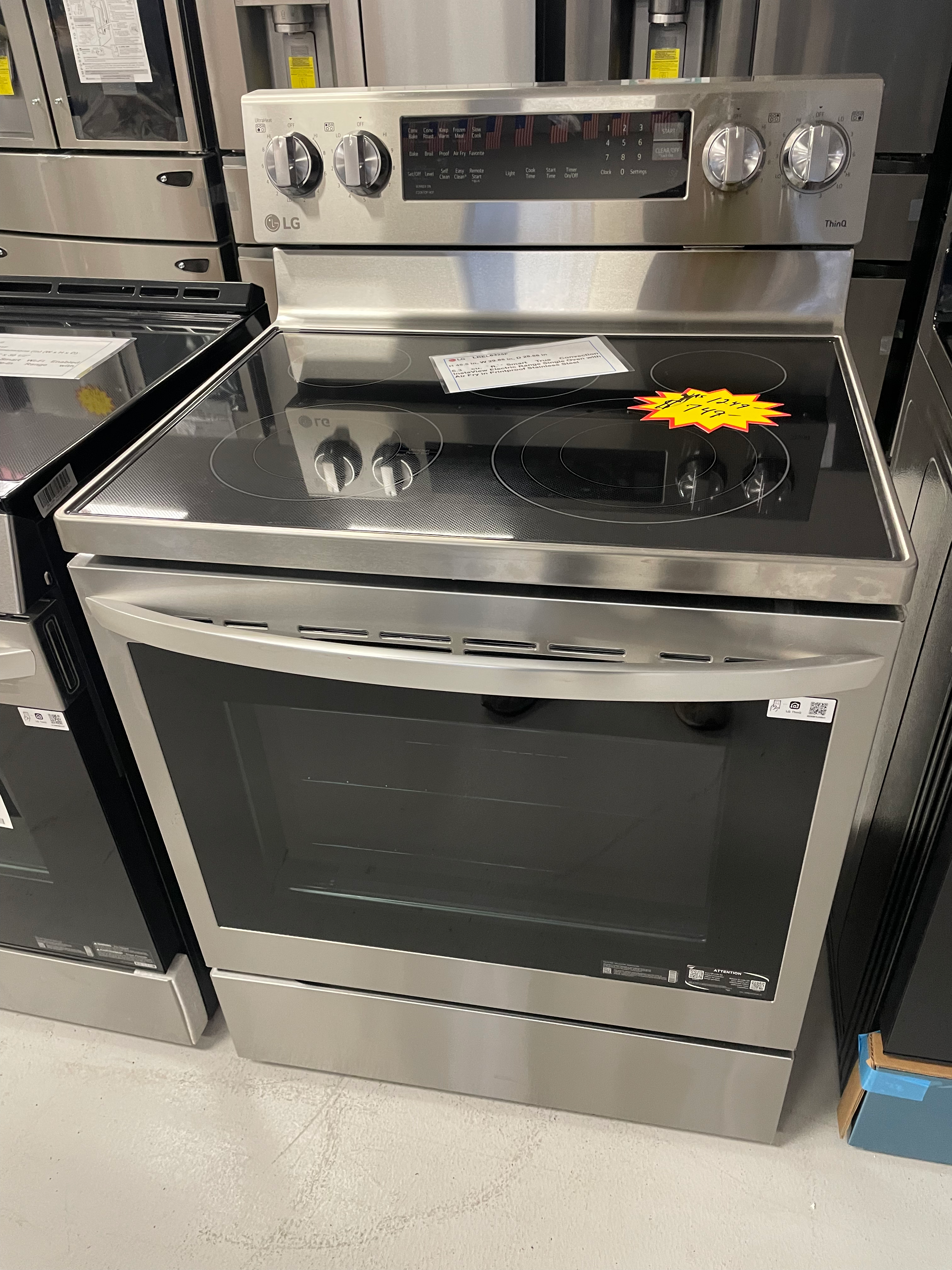Electric Range with Air Fry