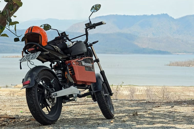 Dat Bike Weaver++ Electric Motorcycle