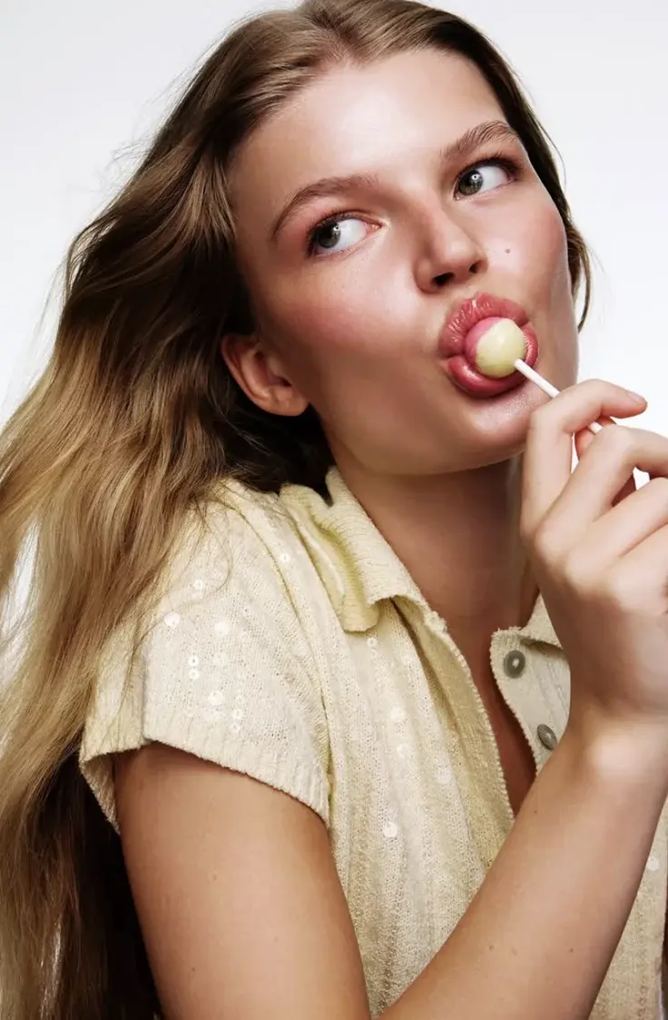 HOW STRESS AFFECTS YOUR SKIN AND WHAT TO DO ABOUT IT