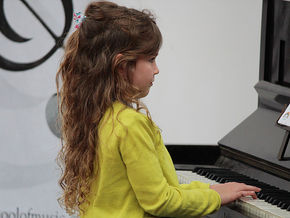 Edinburgh School of Music is providing  lessons to pupils from 4 years to adults.