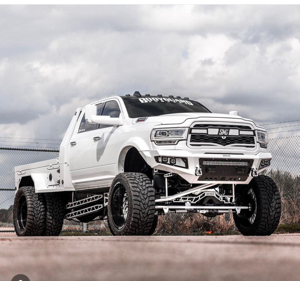 2014-2027 RAM 4500/5500 Lift kit