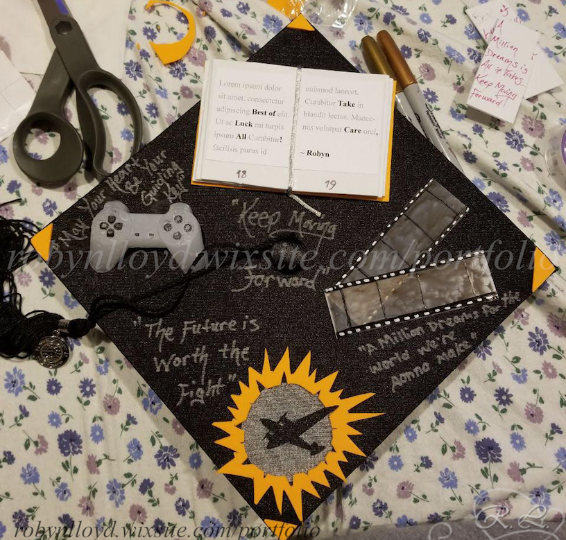 grad hat.png