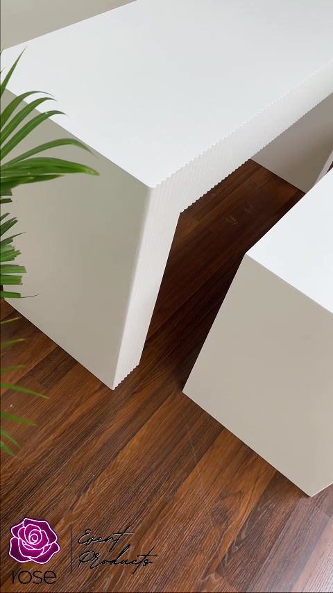 الصورة المصغرة: Ripple Design Table