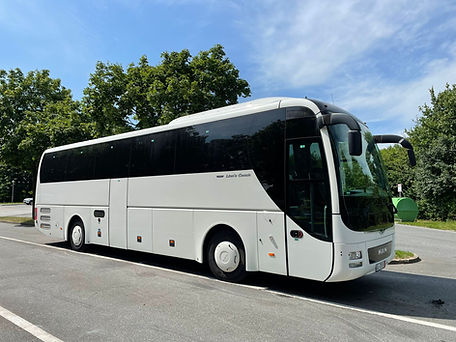 Buss.jpeg