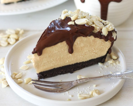 PEANUT BUTTER CHEESECAKE - არაქისის კარაქის ჩიზქეიქი