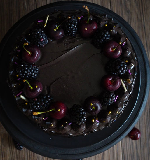 BLACK VELVET CAKE - შავი ბარხატის ტორტი