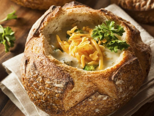 BRAMBORAČKA: CZECH POTATO SOUP WITH MUSHROOMS - Bramboračka: ჩეხური კარტოფილის წვნიანი სოკოთი