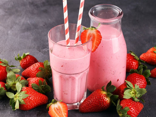 MILKSHAKE WITH FRUITS - რძიანი კოქტეილი ხილით