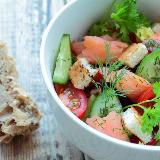FENNEL SALAD WITH SMOKED SALMON - კამის სალათი შებოლილი ორაგულით