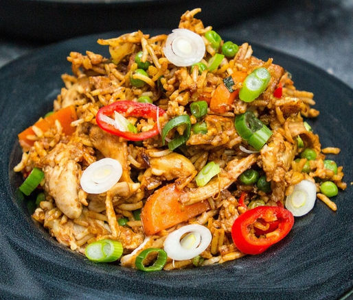 FRIED RICE WITH MANGO AND CHICKEN შემწვარი ბრინჯი მანგოთი და ქათმის ხორცით
