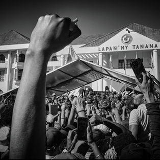 Madagascar, journal d'une Révolution / 01, par Elie Ramanankavana