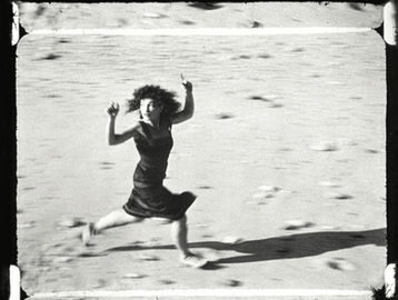 Cinédanse : une généalogie féminine en mouvement