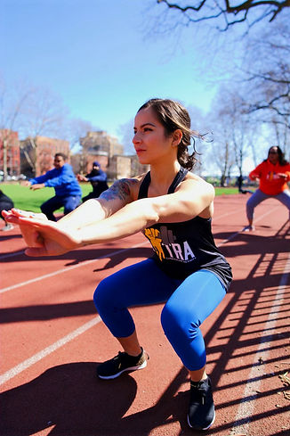 Steph%20Squat_edited.jpg