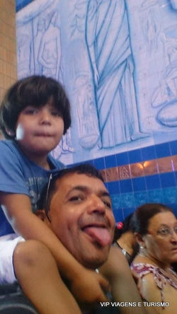 10801875_10203183200642556_7195462254229149879_n-001