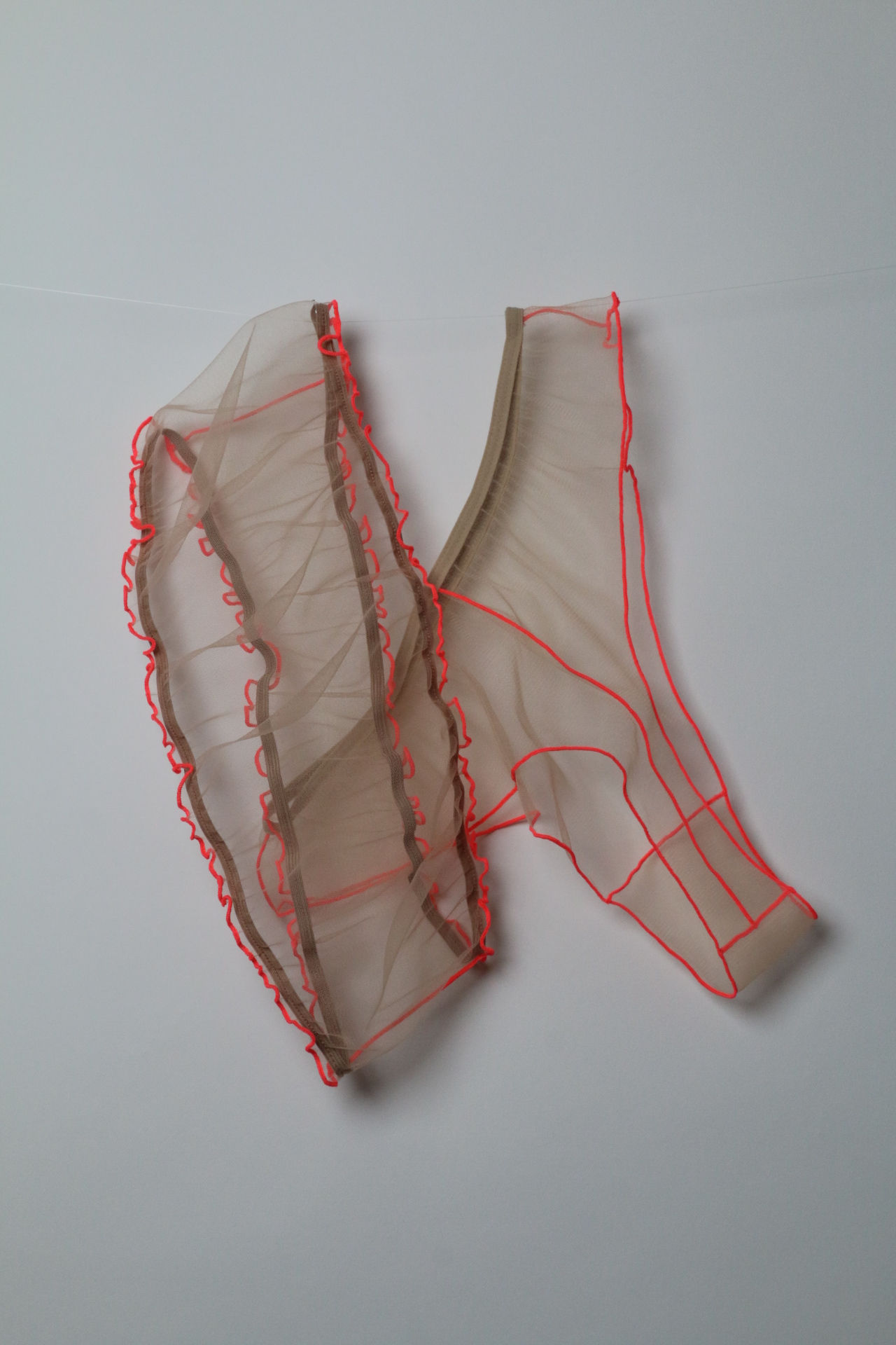 SET BANDEAU AND STRING NUDE NEON