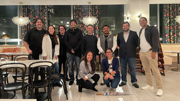 AVGGuild members networking over dinner at Mia Market in Miami