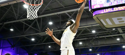 Men’s Basketball Blows Late Lead in Loss to UMBC