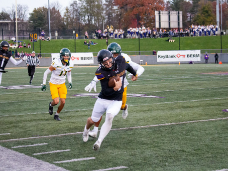 October Athlete of the Month: Reese Poffenbarger Dominant From Under Center in Sophomore Season