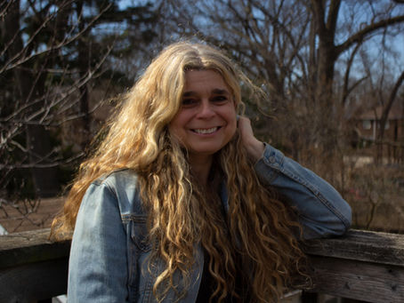 New Deal: HEARTBREAK: FIELD NOTES ON A CONSTANT CONDITION by Laura Pratt